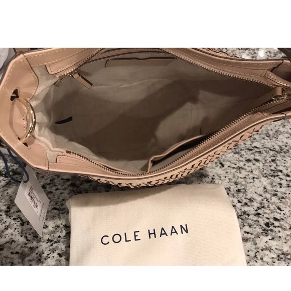 🎉HP✨SOLD✨Cole Haan NWT Genevieve Woven LeatherBag - Picture 7 of 8
